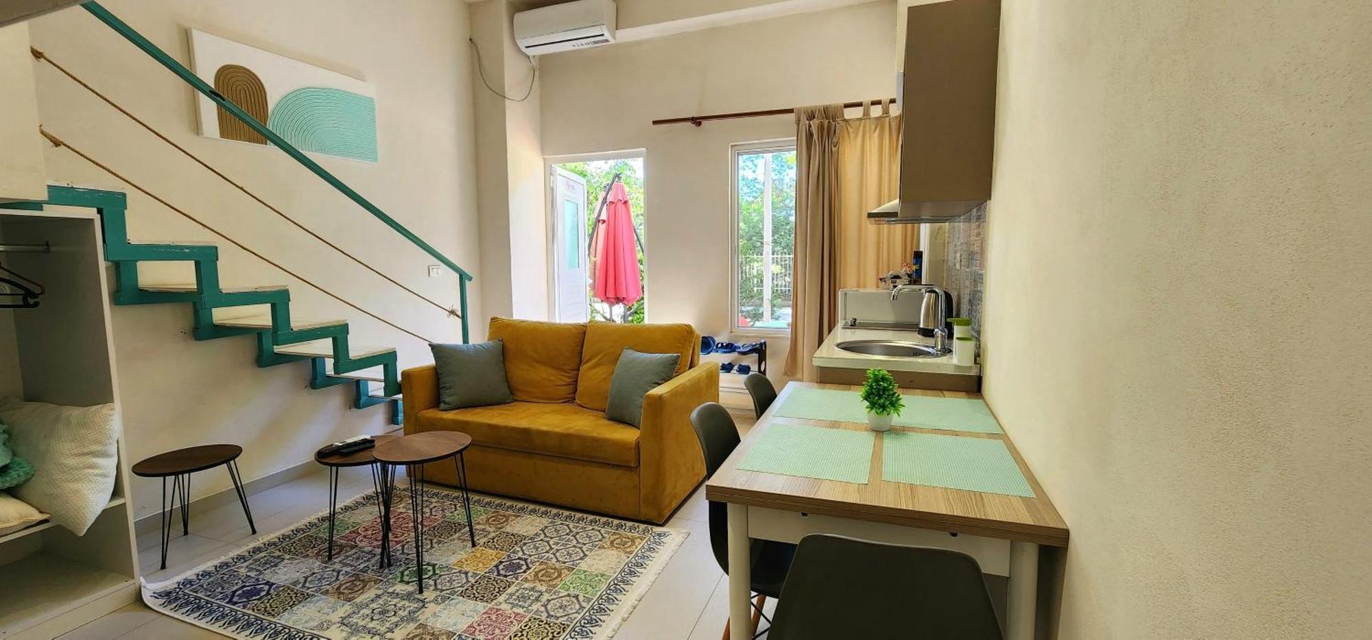 Sunny Beach Loft Golem (Tirana) Esterno foto