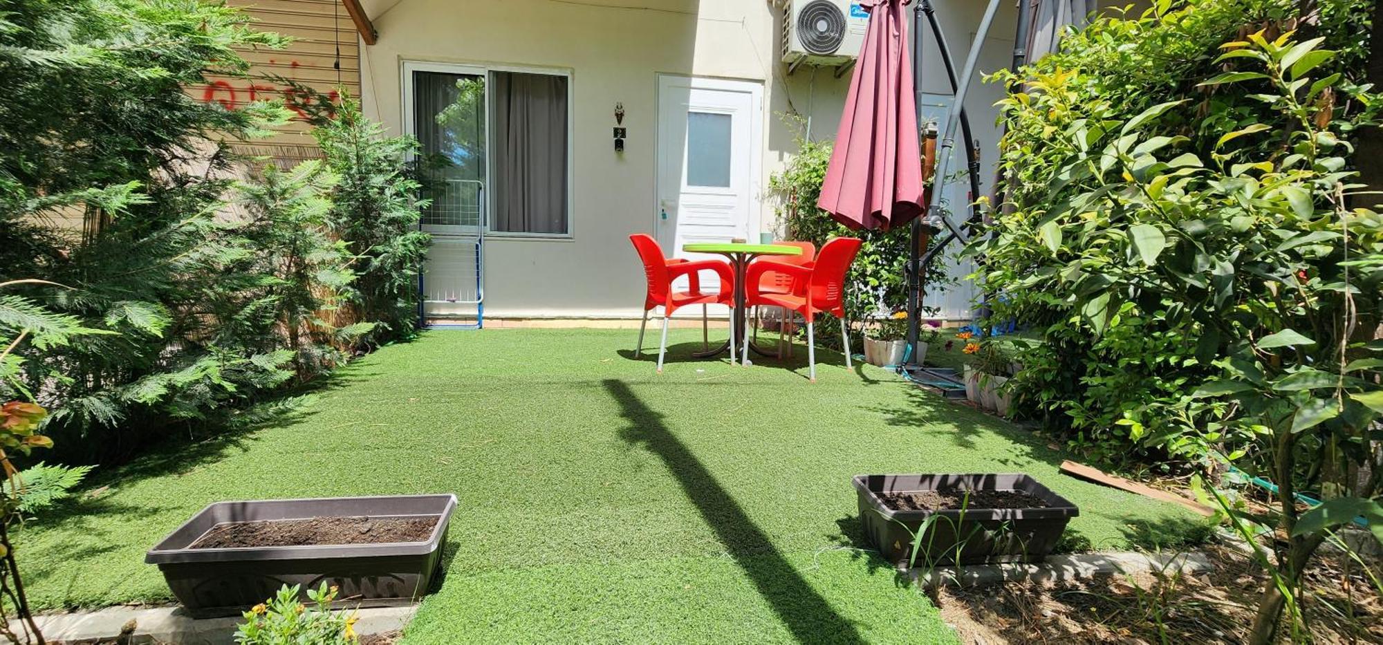 Sunny Beach Loft Golem (Tirana) Esterno foto
