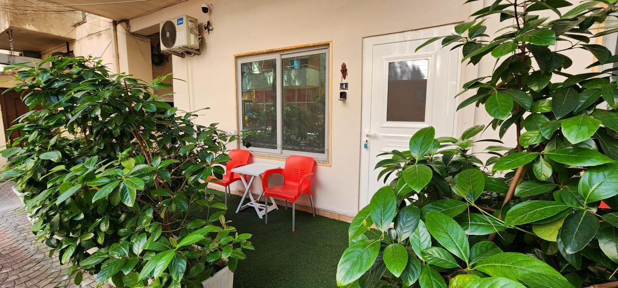 Sunny Beach Loft Golem (Tirana) Esterno foto